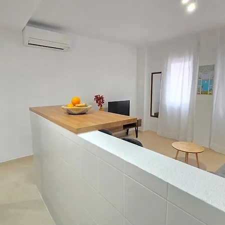 Del Parque Flats Relenguillo דירה בנאלמדנה